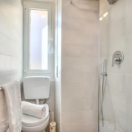 La Casa Sulla - On The Beach- Happy Apartment