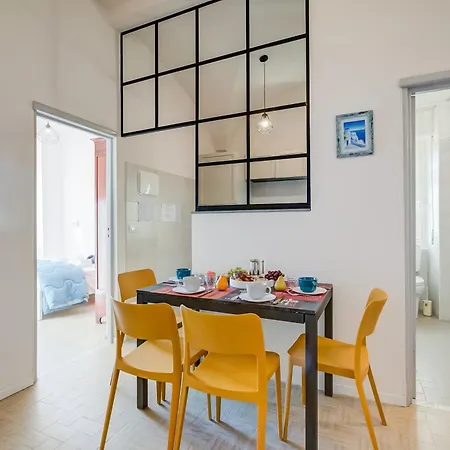 La Casa Sulla - On The Beach- Happy Apartment *