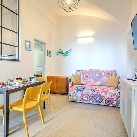 La Casa Sulla - On The Beach- Happy Apartment Alassio
