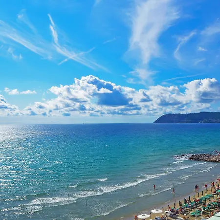 公寓 La Casa Sulla - On The Beach- Happy *