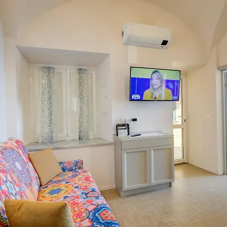 La Casa Sulla - On The Beach- Happy * 阿拉西奥